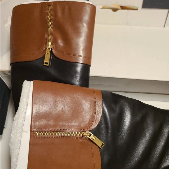 Tommy Hilfiger riding leather boots. - Picture 2 of 5